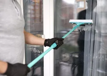 Nettoyage de vitres sur Bain de Bretagne, Grand Fougeray, Rennes et l'Ille et Vilaine